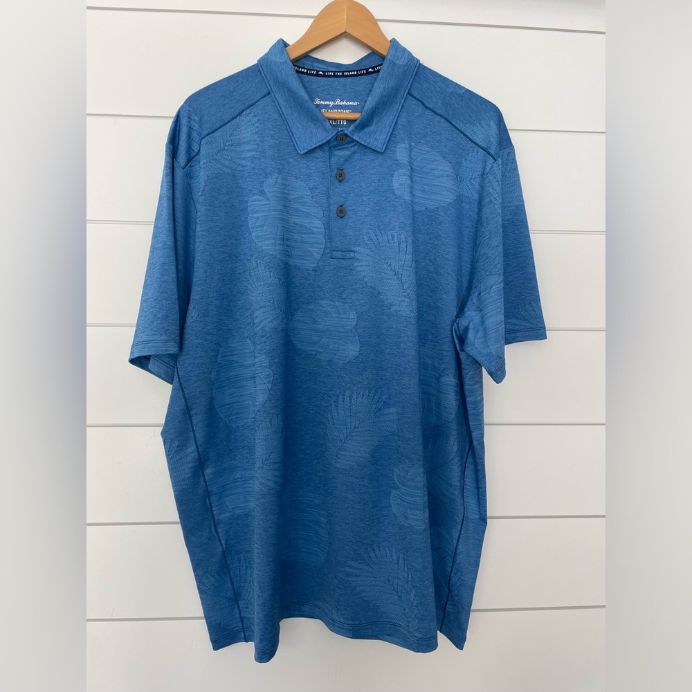 TOMMY BAHAMA Men’s XXL IslandZone Delray Frond Polo in Campanula Blue